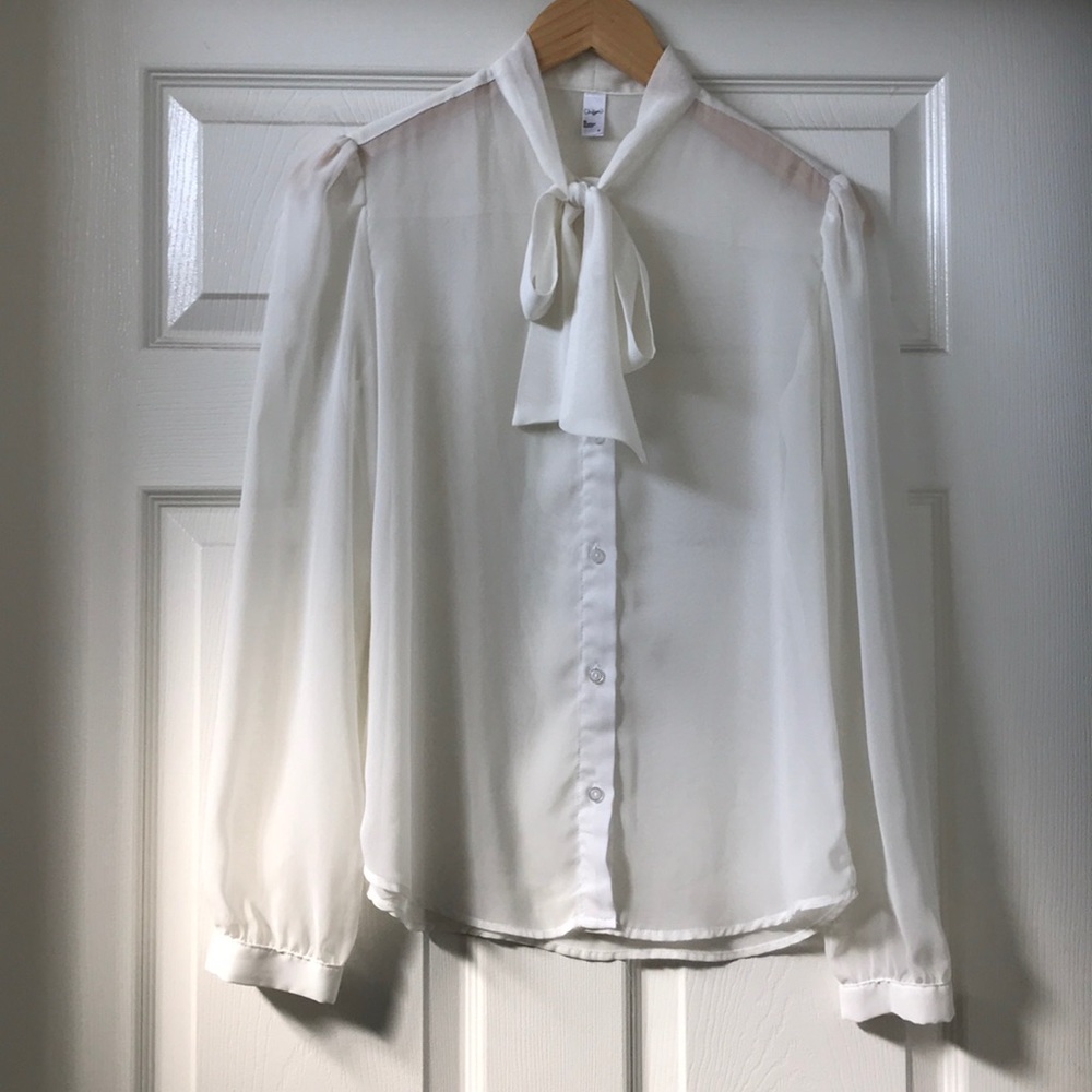 White American Apparel blouse